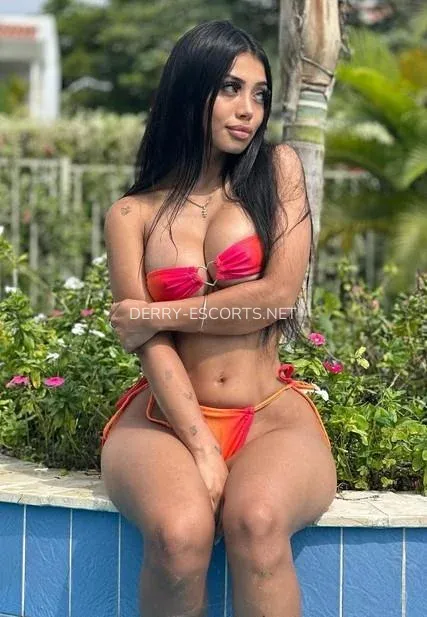 Derry escorts Hannah — 1