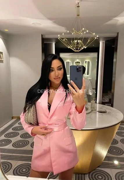 Derry escorts Anita — 2