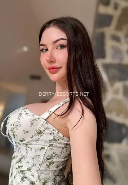 Derry escorts Alexis — 5