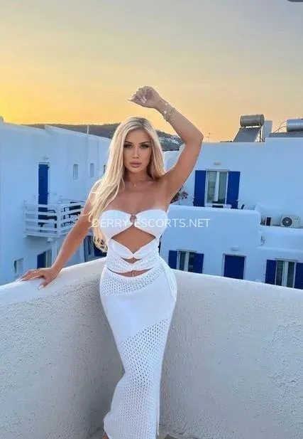 Derry escorts Ingeborg — 6