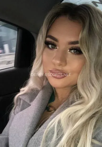Derry escorts Ava — 3