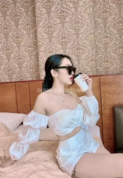 Derry escorts Milagros — 6