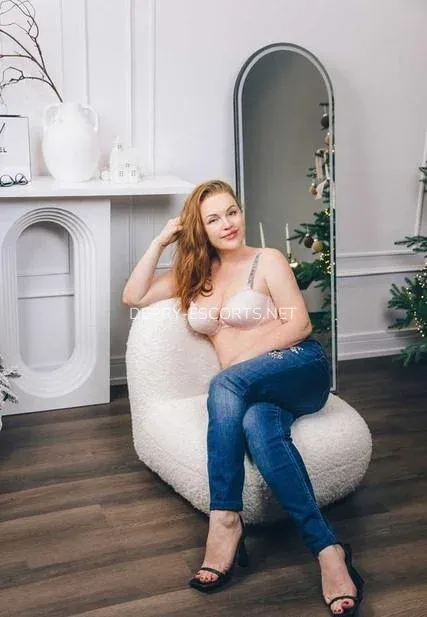 Derry escorts Karin — 5