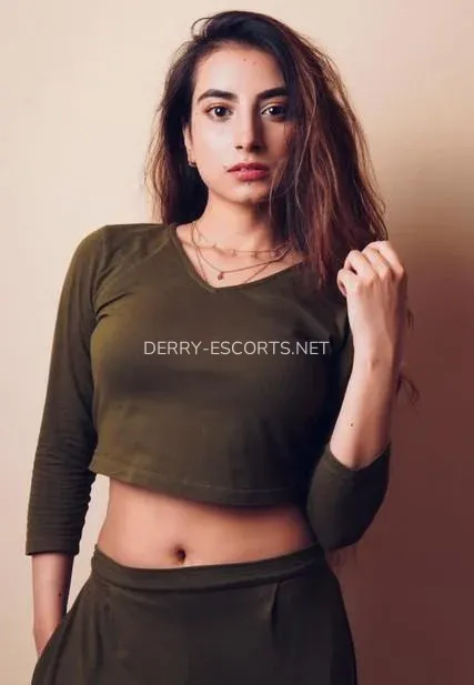 Derry escorts Ingeborg — 3