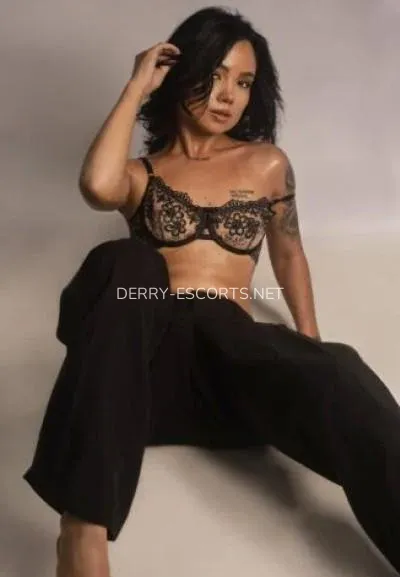 Derry escorts Linda — 8