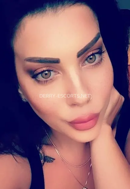 Escort djevojka Karen - Derry