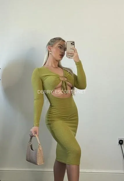 Derry escorts Bella — 2