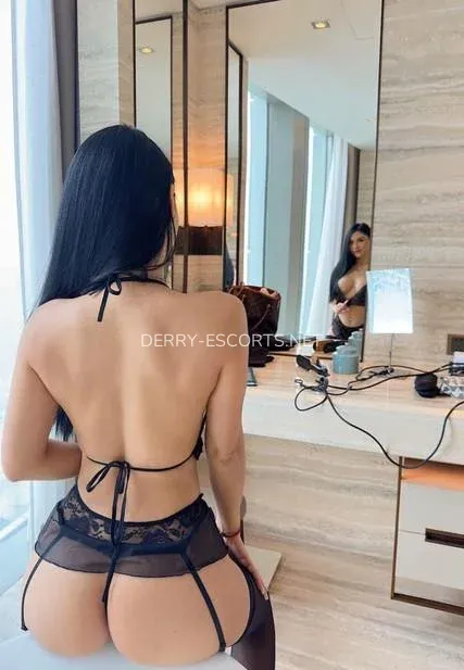 Derry escorts Violante — 7