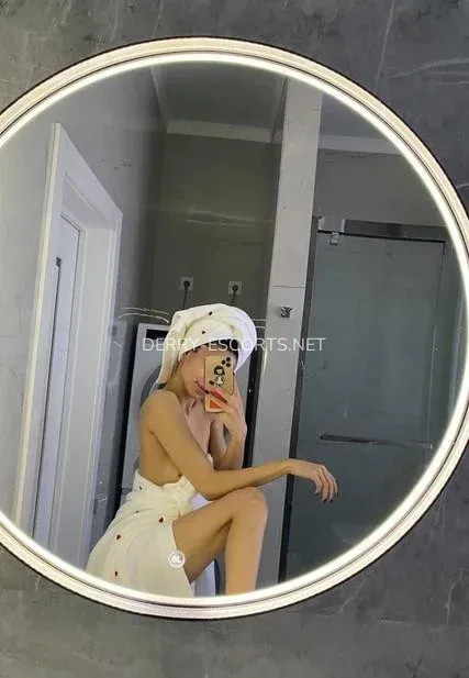 Derry escorts Therese — 5