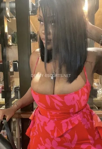 Escort djevojka Molly - Derry