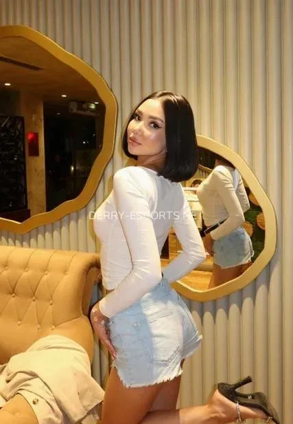 Derry escorts Liliana — 6