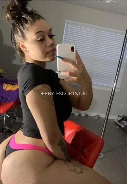 Derry escorts Alexia — 3