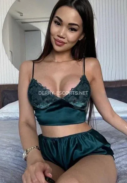 Derry escorts Valentina — 6