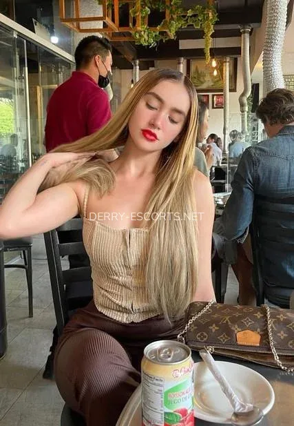 Derry escorts Clorinda — 5