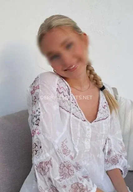Derry escorts Mikayla — 4