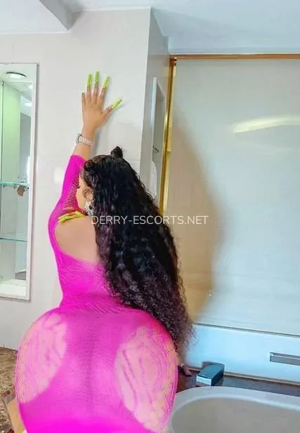 Derry escorts Natalia — 3
