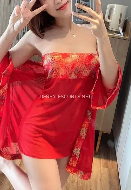 Derry escorts Celeste — 3
