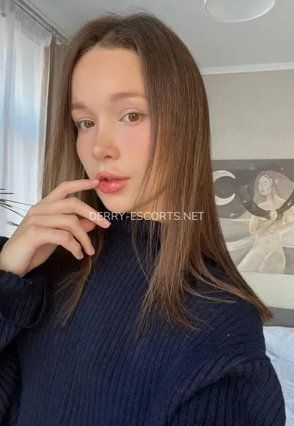 Escort djevojka Nadia - Derry