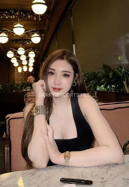 Derry escorts Natacha — 3